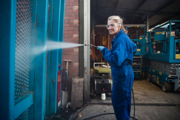 Why Choose Our Certified Pressure Washing Experts for Your Project Needs in El Dorado Springs, MO?
